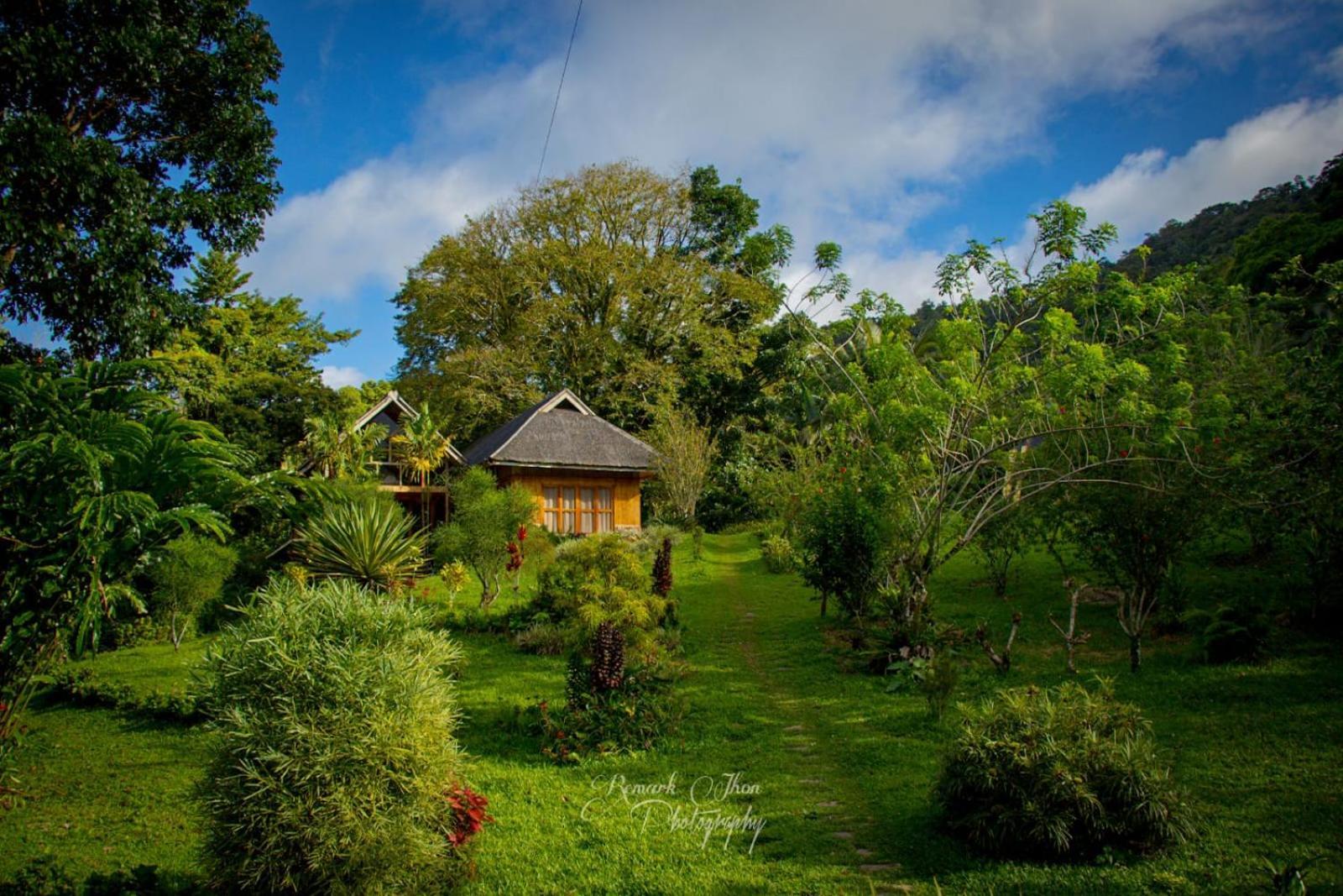 Camiguin Volcano Houses-Panoramic House Mambajao Exterior foto